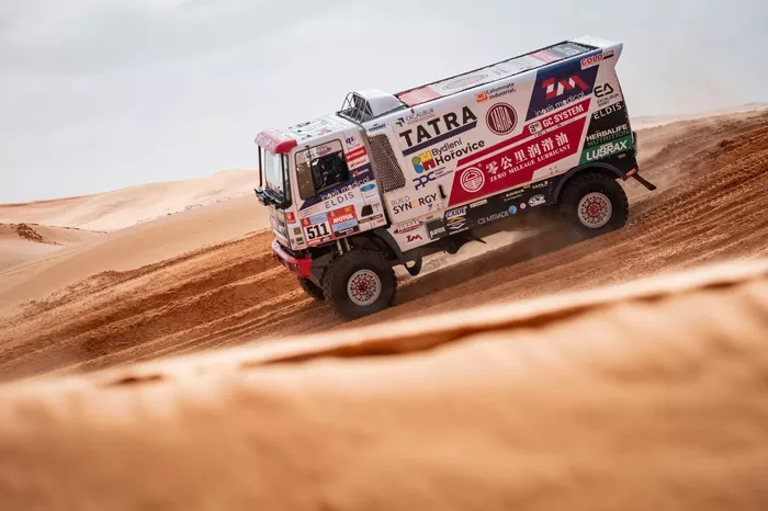 #511 Tatra Buggyra Racing: Ignacio Casale, Alvaro Leon, Tomas Sikola