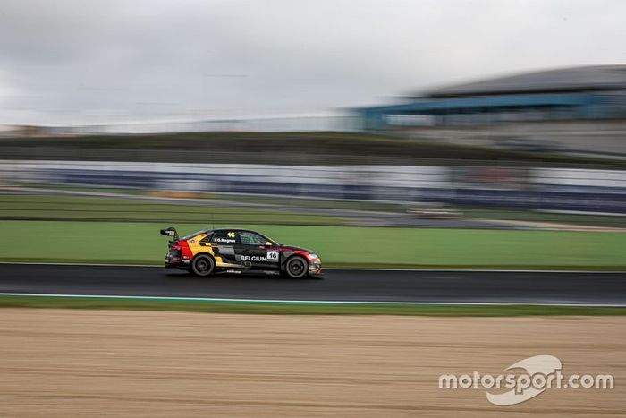 #16 BEL RACB National Team Audi RS 3 LMS: Gilles Magnus