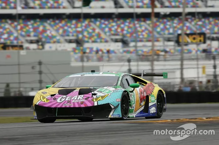 #19 GEAR Racing powered by GRT Grasser Lamborghini Huracan GT3: Christina Nielsen, Katherine Legge, Tatjana Calderon, Rahel Frey
