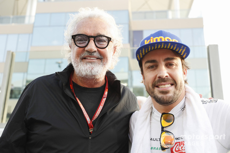 Fernando Alonso, McLaren, con Flavio Briatore