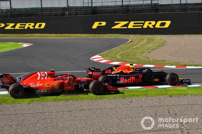 Kimi Raikkonen, Ferrari SF71H y Max Verstappen, Red Bull Racing RB14