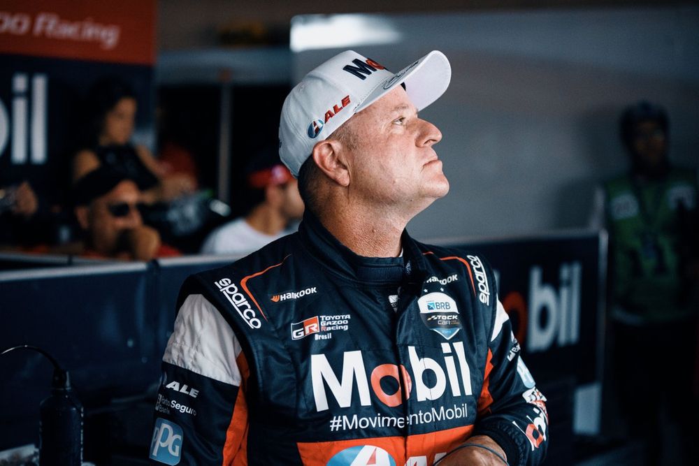Rubens Barrichello se mantiene vigente en el Stock Car de Brasil a sus 51 años.