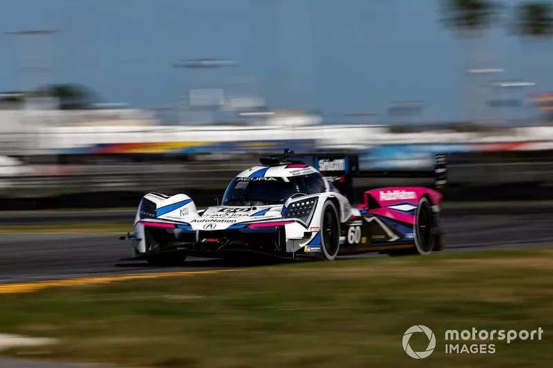 #60 Meyer Shank Racing W/Curb-Agajanian, Acura ARX-06, GTP: Colin Braun, Tom Blomqvist