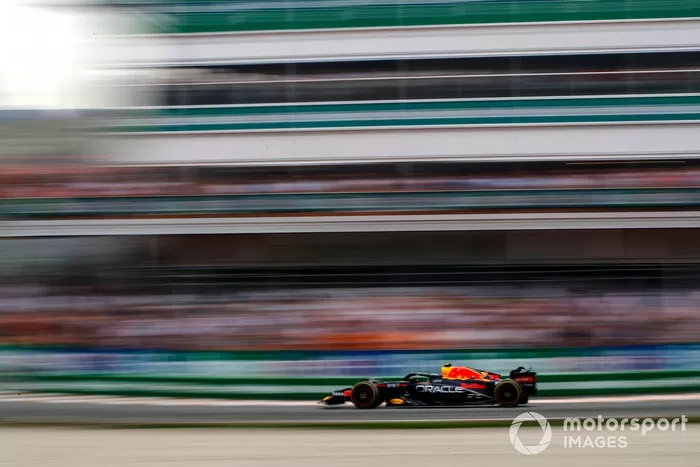 Sergio Pérez, Red Bull Racing RB18