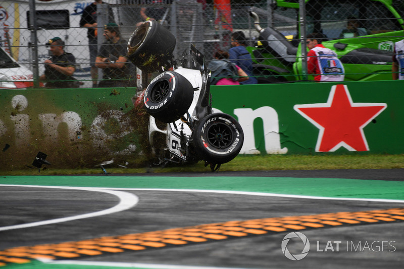 Marcus Ericsson, Sauber C37 kazası