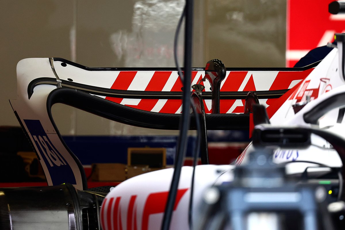 Alerón trasero del Haas VF22