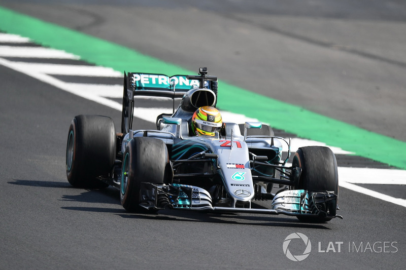 Mercedes-Benz F1 W07 Hybrid