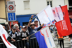 Des fans du Toyota Racing