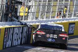Race winner Kevin Harvick, Stewart-Haas Racing, Ford