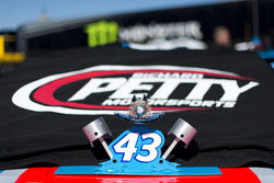 Darrell Wallace Jr., Richard Petty Motorsports, Chevrolet Camaro Petty's Garage / Medallion Bank