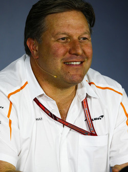 Zak Brown, Direktör, McLaren Technology Group basın toplantısında