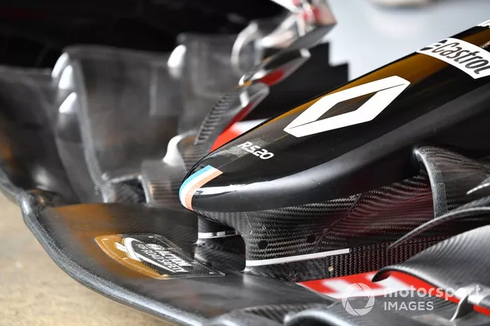 Nose detail on Esteban Ocon, Renault F1 Team R.S.20 