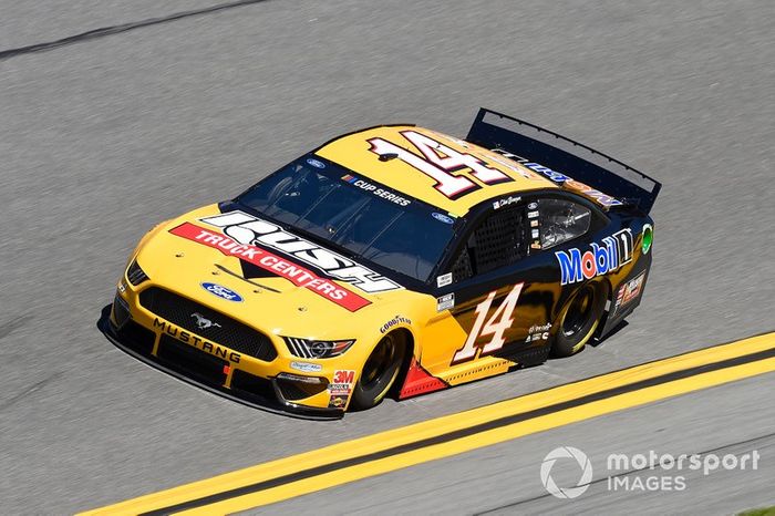 29. Clint Bowyer, Stewart-Haas Racing, Ford Mustang Rush / Mobil 1