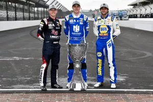 William Byron, Hendrick Motorsports, Chevrolet Camaro Liberty University,  Alex Bowman, Hendrick Motorsports, Chevrolet Camaro Nationwide and  William Byron, Hendrick Motorsports, Chevrolet Camaro Liberty University