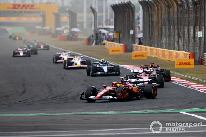 Charles Leclerc, Ferrari, Lewis Hamilton, Max Verstappen, Red Bull Racing