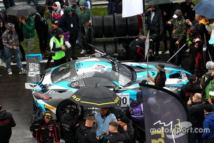 #90 Akka ASP Team Mercedes-AMG GT3: Timur Bogulavskiy, Felipe Fraga, Nico Bastian