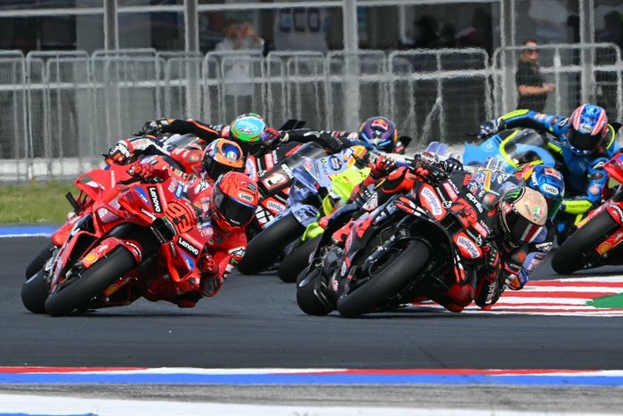Марко Беццокки, Aprilia Racing, Марк Маркес, Ducati Team