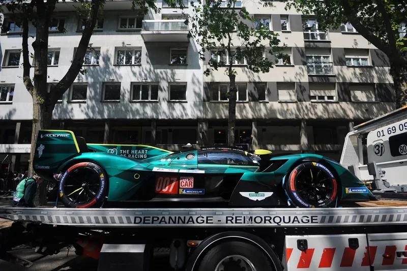 #007 Aston Martin Thor Team Aston Martin Valkyrie