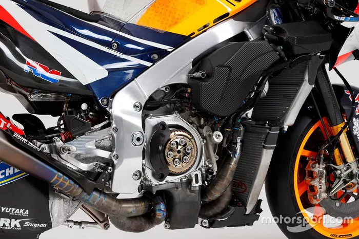 RC213V (Alex Marquez) 2020YM studio shot
