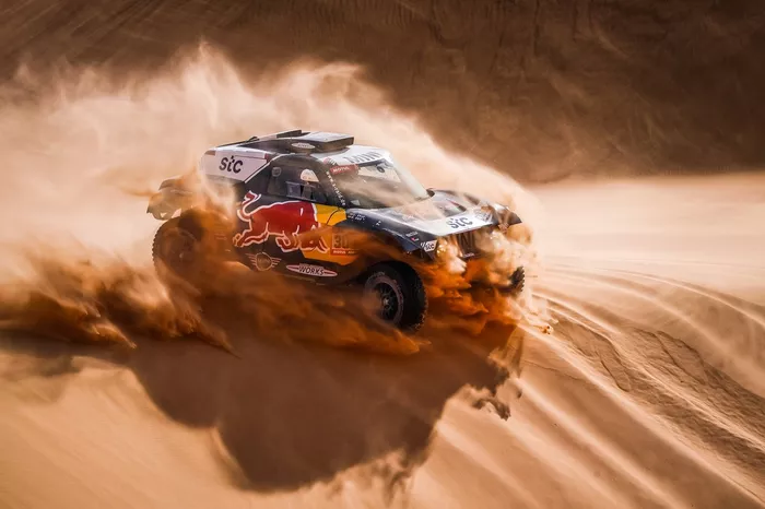 #300 X-Raid Mini JCW Team: Carlos Sainz, Lucas Cruz