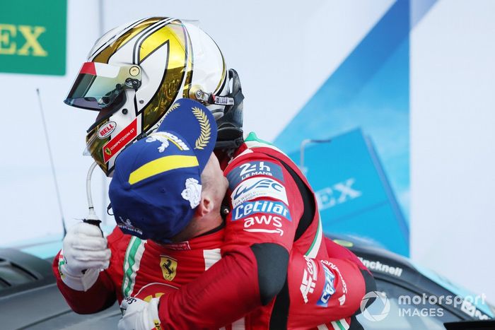 Podio: #51 AF Corse Ferrari 488 GTE Evo LMGTE Pro de Alessandro Pier Guidi, James Calado 