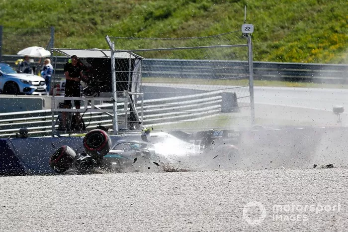 L'accident de Valtteri Bottas, Mercedes AMG W10 