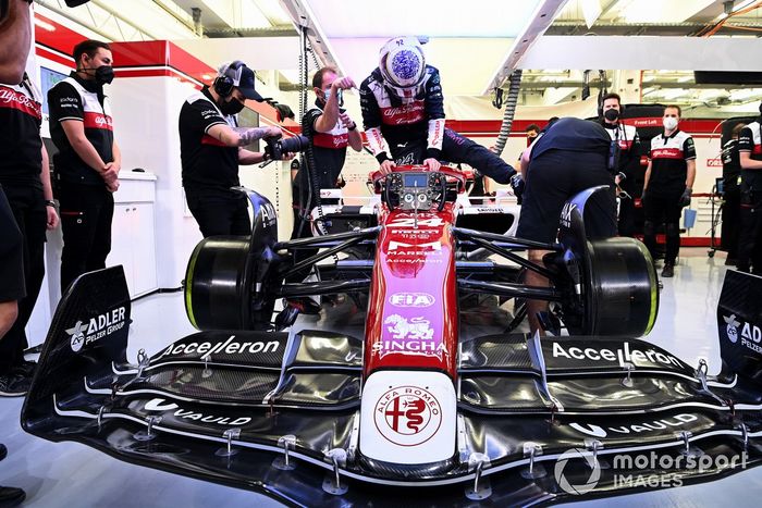 Guanyu Zhou, Alfa Romeo F1 Team
