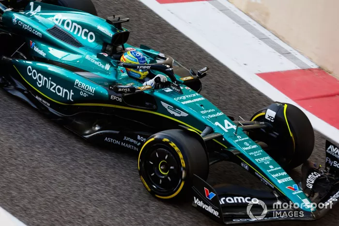 Fernando Alonso, Aston Martin AMR23 