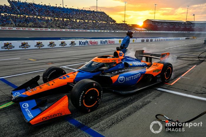 Nolan Siegel, Arrow McLaren Chevrolet Parada en boxes