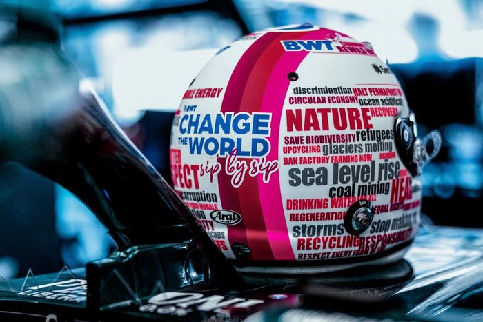 Casco de Sebastian Vettel, Aston Martin