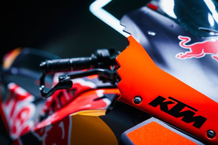 Red Bull KTM Factory Racing KTM RC16 