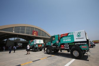 #508 Team De Rooy Iveco: Maurik van den Heuvel, Martijn van Rooij, Peter Kuijpers