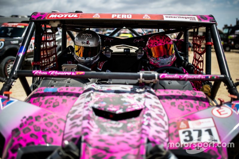 #371 C.A.T. Racing Yamaha: Camelia Liparoti