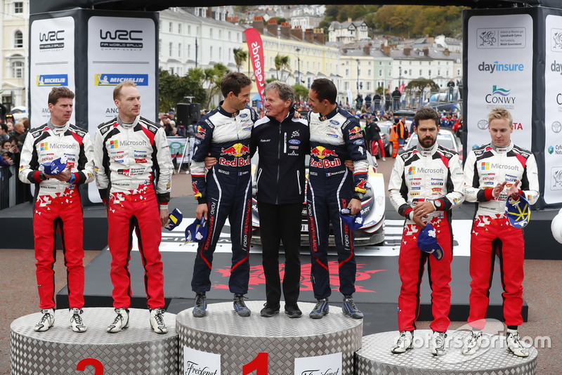 Podio: i vincitori Sébastien Ogier, Julien Ingrassia, M-Sport Ford WRT Ford Fiesta WRC, al secondo posto Jari-Matti Latvala, Miikka Anttila, Toyota Gazoo Racing WRT Toyota Yaris WRC, al terzo posto Esapekka Lappi, Janne Ferm, Toyota Gazoo Racing WRT Toyota Yaris WRC e Malcolm Wilson, Team principal, M-Sport