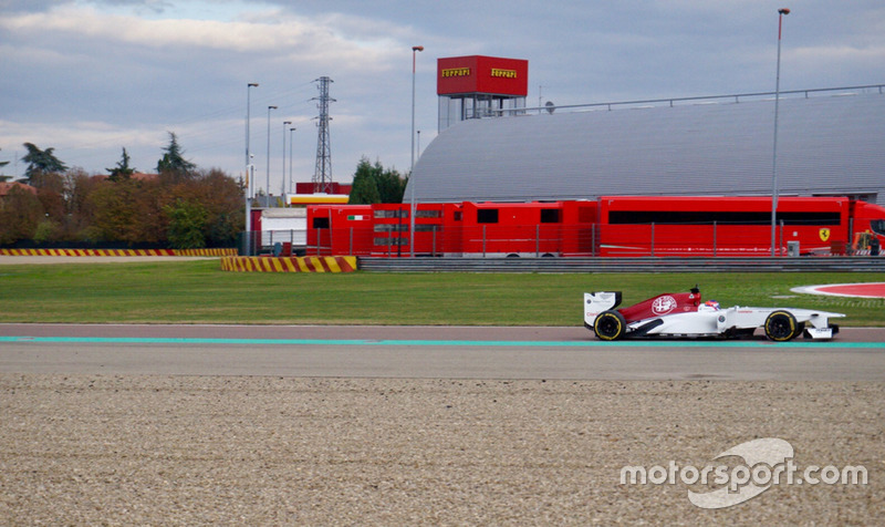 Tatiana Calderón, Formula 1 Sauber Testi