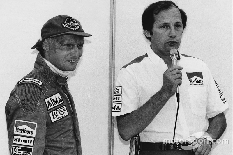 McLaren-Teamchef Ron Dennis verkündet den Rücktritt von Niki Lauda zum Saisonende