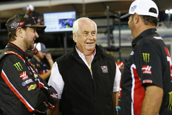 Kurt Busch, Stewart-Haas Racing Chevrolet, Roger Penske
