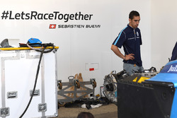 Sébastien Buemi, Renault e.Dams, in the garage