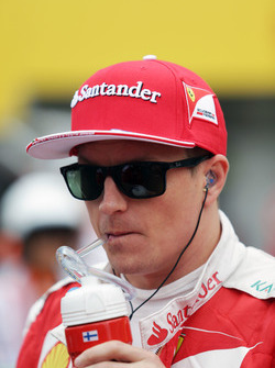 Kimi Raikkonen, Ferrari on the grid
