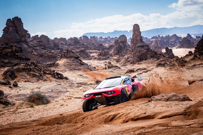 #201 Bahrain Raid Xtreme Prodrive: Sebastien Loeb, Fabian Lurquin