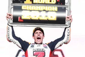 Marc Marquez, Repsol Honda Team, célèbre son titre de Champion du monde