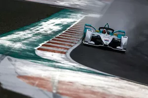 Oliver Turvey, NIO Formula E Team, NIO Sport 004