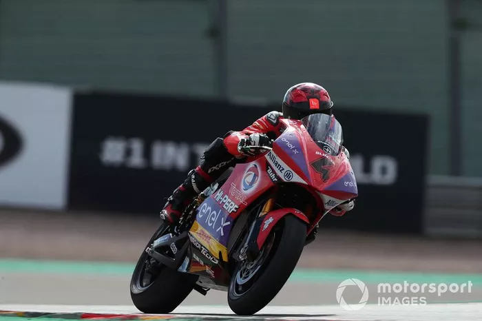 #40 Hector Garzo, Pons HP40*