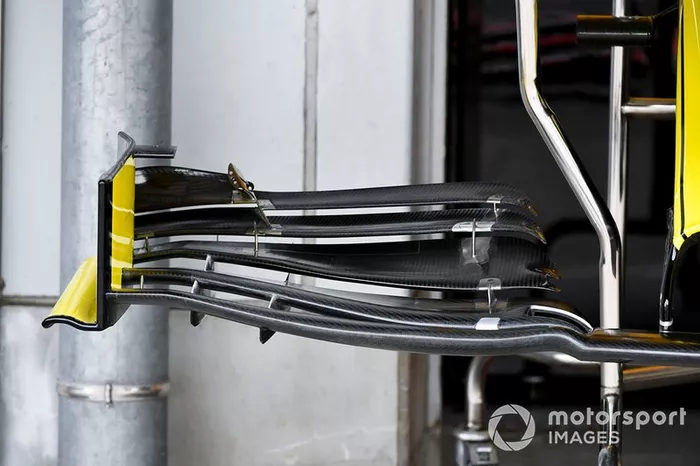 Front wing of Renault R.S.19 