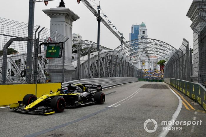 Daniel Ricciardo, Renault F1 Team R.S.19