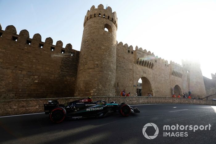 Lewis Hamilton, Mercedes F1 W15