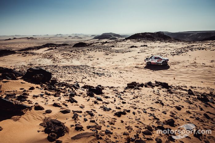 #332 Toyota Gazoo Racing: Henk Lategan, Brett Cummings