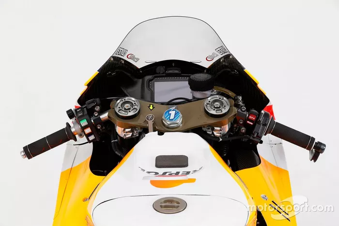 RC213V (Alex Marquez) 2020 fotos de estudio