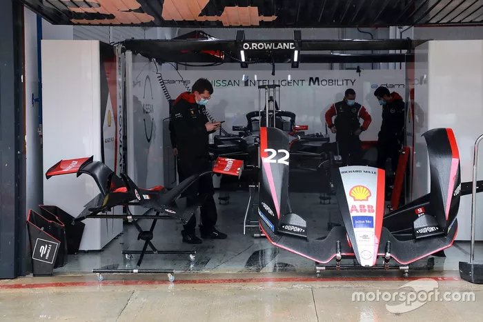 Nissan e.dams garaje