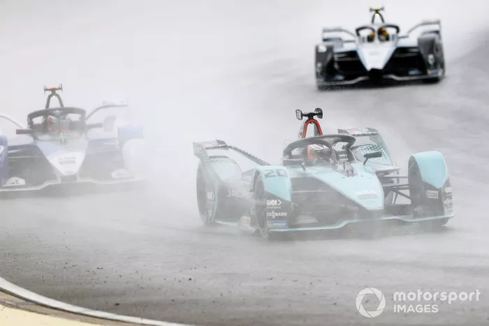 Mitch Evans, Jaguar Racing, Jaguar I-TYPE 5